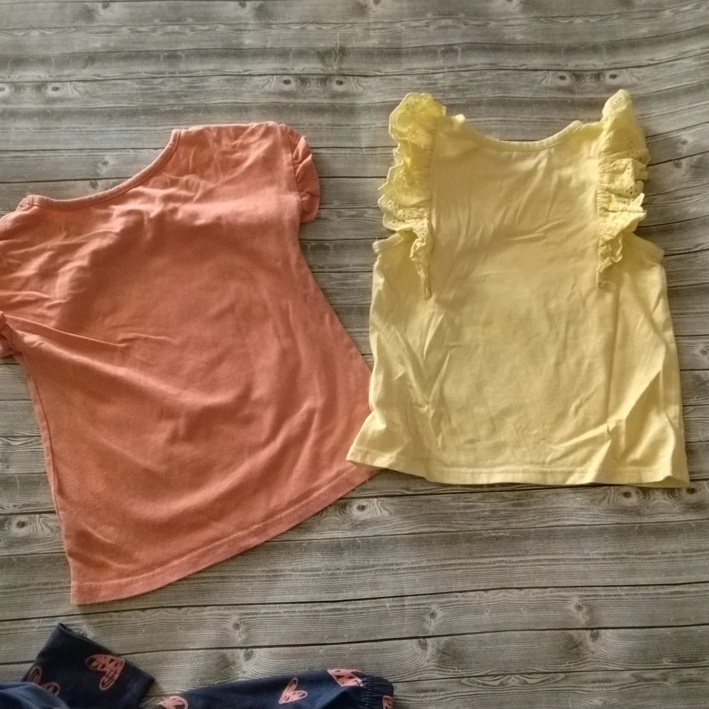 10/$40 Bluey Kids Outfit Set with T-Shirts and Leggings